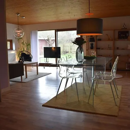 Apartment Viking Surf Camp *