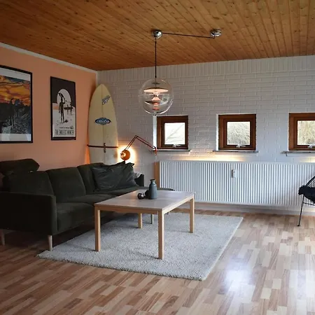 Apartment Viking Surf Camp *