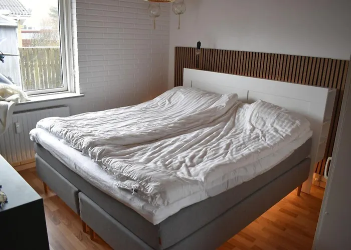 Viking Surf Camp * Klitmøller